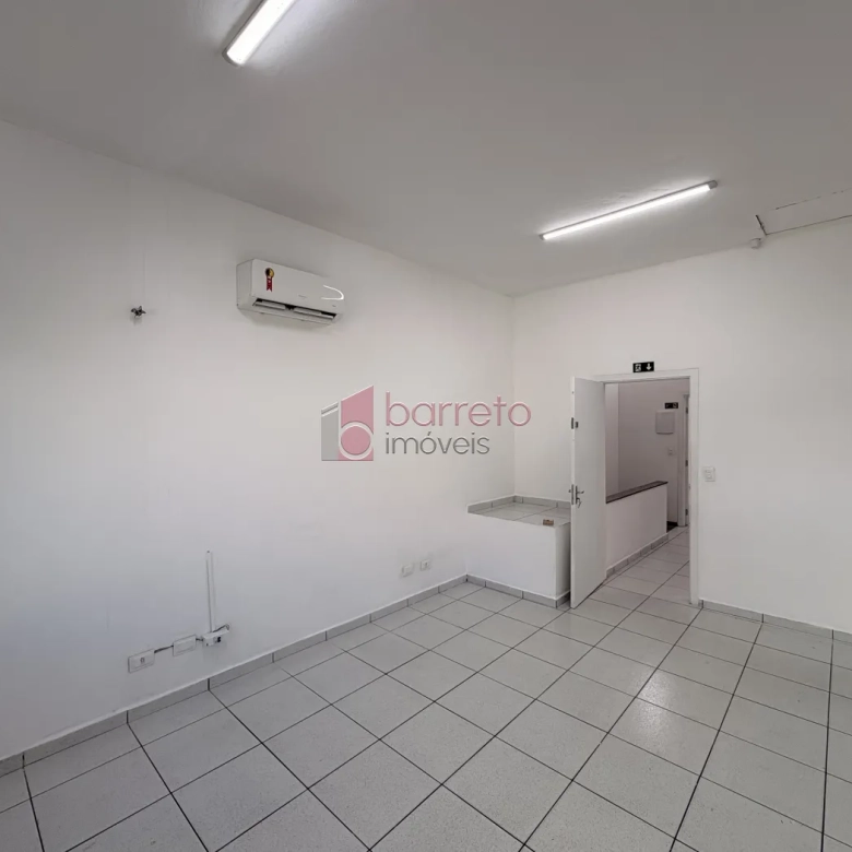 SALA COMERCIAL PARA LOCAÇÃO NO CENTRO – JUNDIAÍ/SP