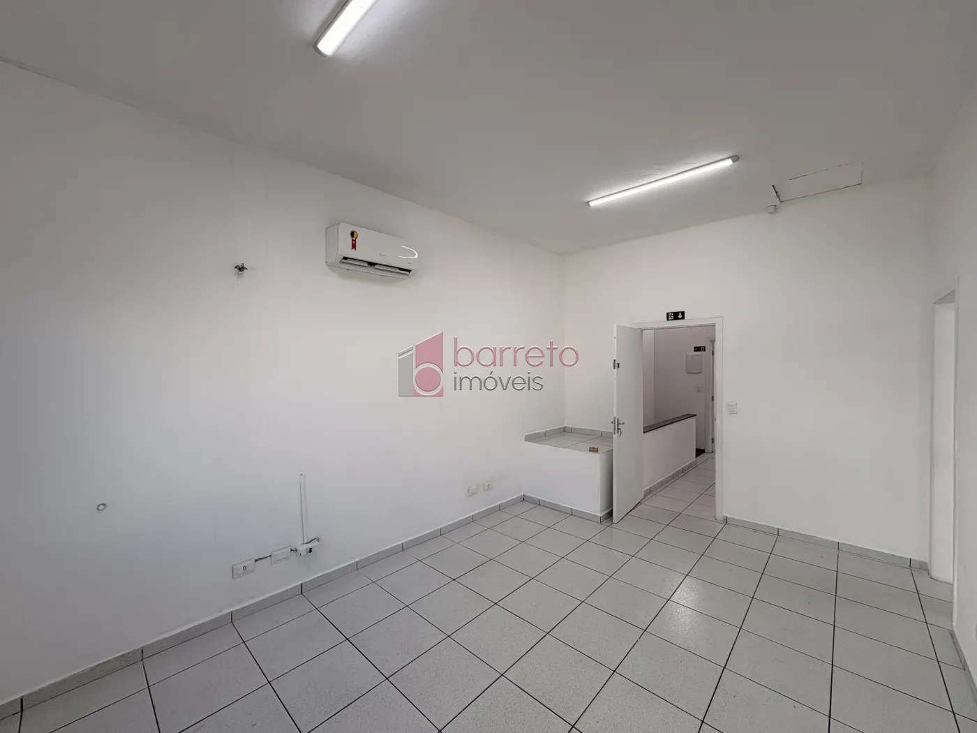 SALA COMERCIAL PARA LOCAÇÃO NO CENTRO – JUNDIAÍ/SP