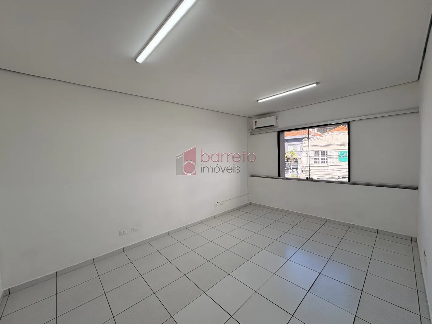 SALA COMERCIAL PARA LOCAÇÃO NO CENTRO – JUNDIAÍ/SP