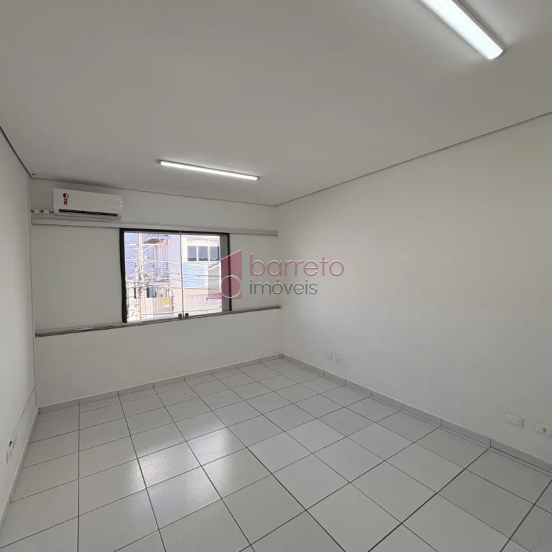 SALA COMERCIAL PARA LOCAÇÃO NO CENTRO – JUNDIAÍ/SP