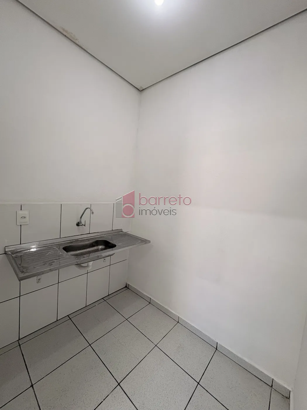 SALA COMERCIAL PARA LOCAÇÃO NO CENTRO – JUNDIAÍ/SP
