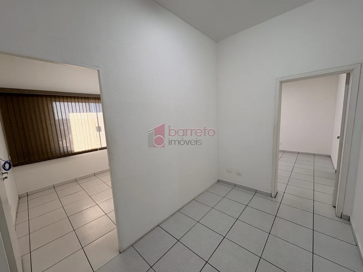 SALA COMERCIAL PARA LOCAÇÃO NO CENTRO – JUNDIAÍ/SP