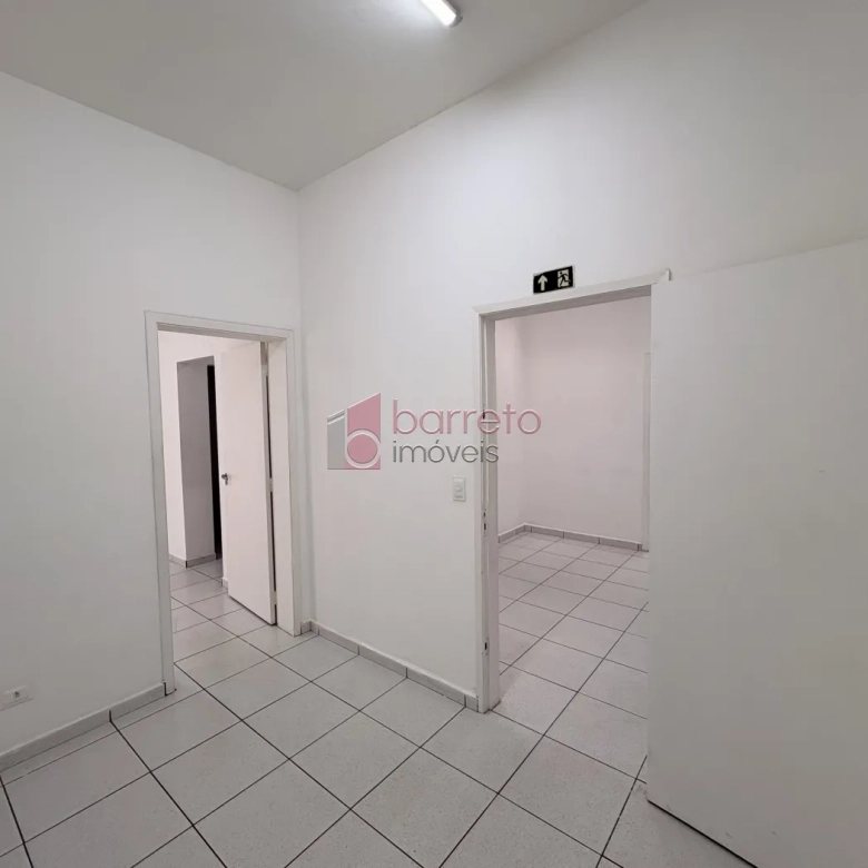 SALA COMERCIAL PARA LOCAÇÃO NO CENTRO – JUNDIAÍ/SP