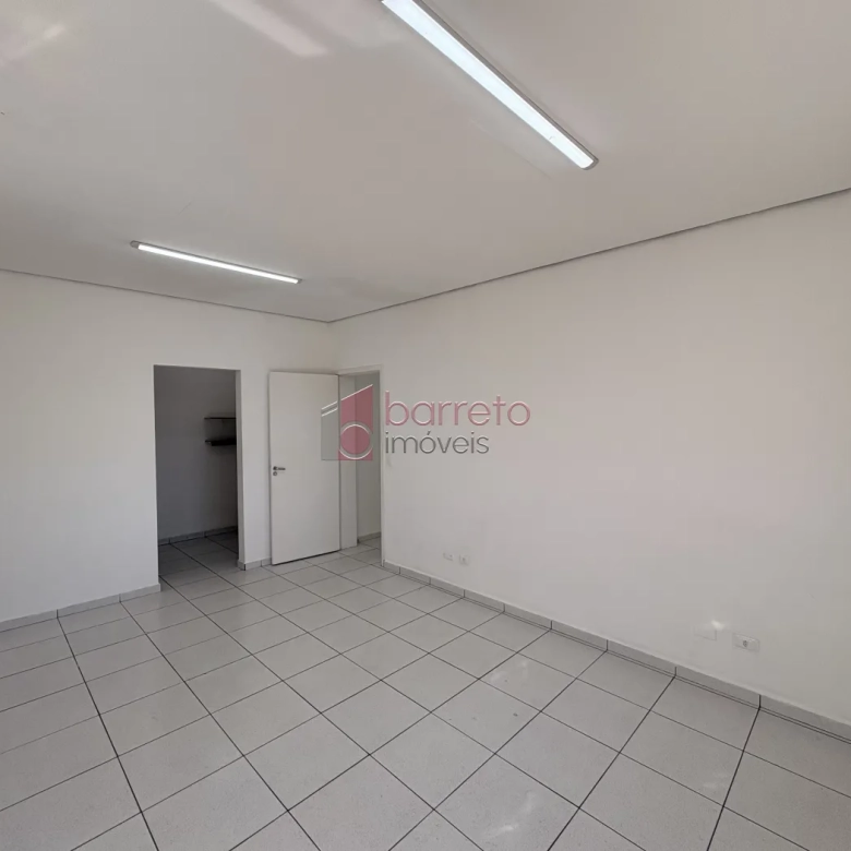 SALA COMERCIAL PARA LOCAÇÃO NO CENTRO – JUNDIAÍ/SP