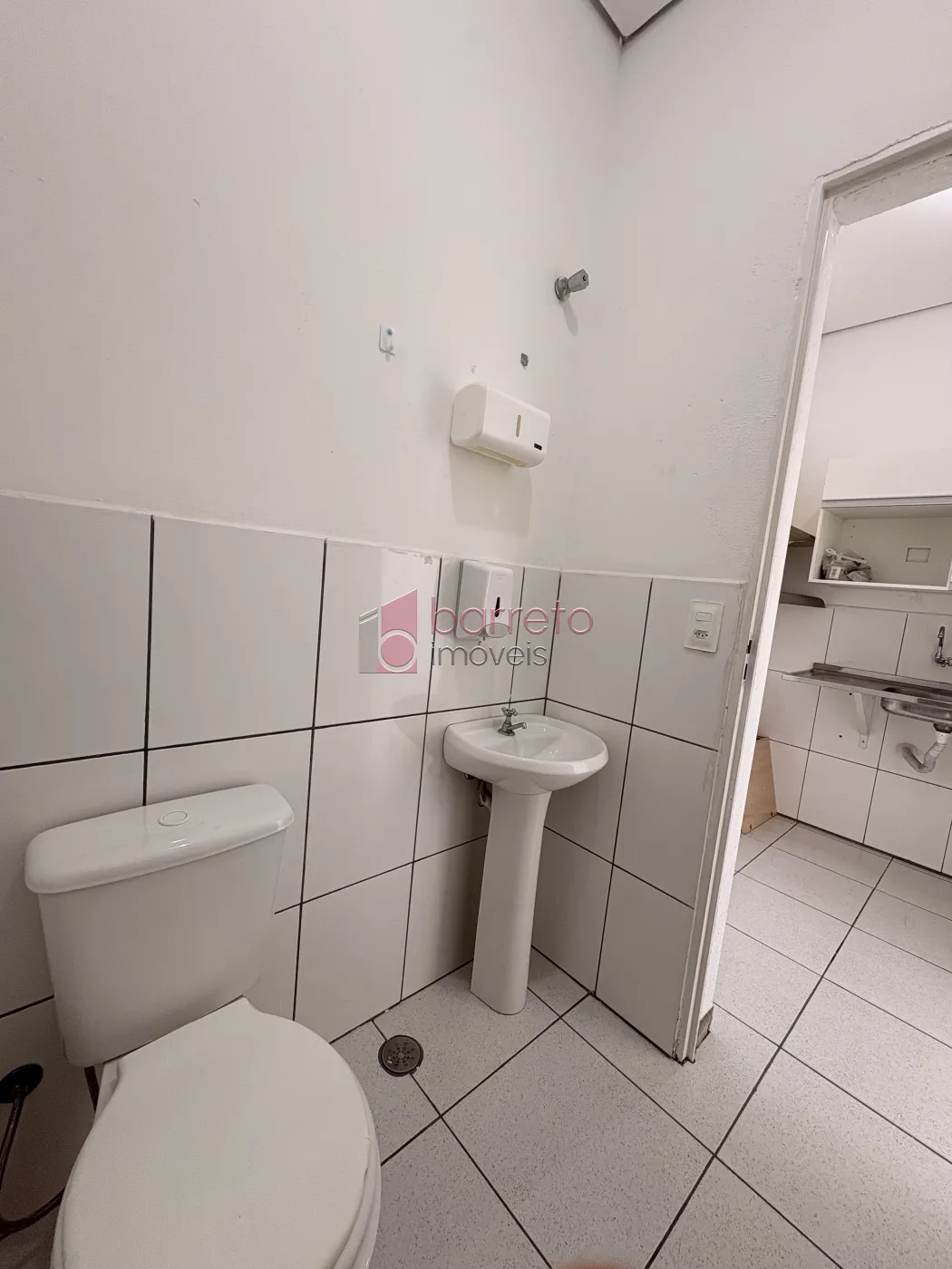 SALA COMERCIAL PARA LOCAÇÃO NO CENTRO – JUNDIAÍ/SP