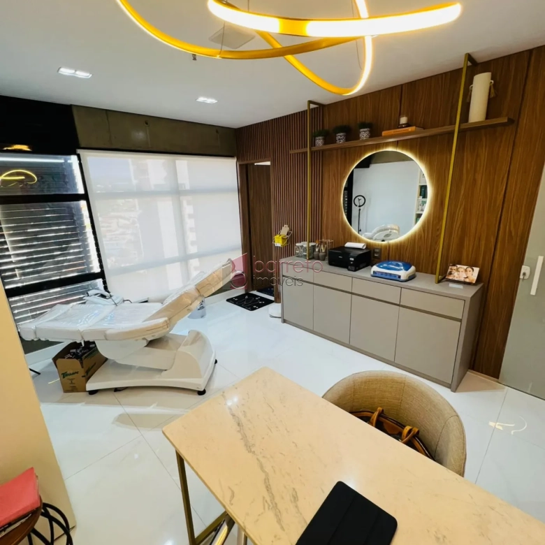 SALA COMERCIAL COM AREA COMUM COMPARTILHADA COM SALA 2 MOBILIADA PARA LOCAÇÃO NO CONDOMÍNIO NINO PLAZA – JUNDIAÍ/SP