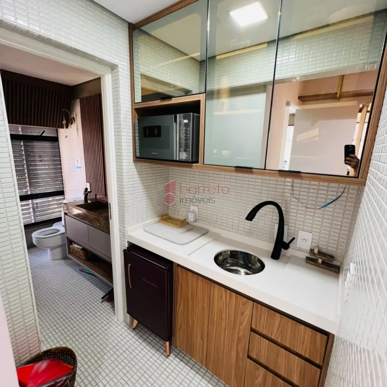 SALA COMERCIAL COM AREA COMUM COMPARTILHADA COM SALA 2 MOBILIADA PARA LOCAÇÃO NO CONDOMÍNIO NINO PLAZA – JUNDIAÍ/SP