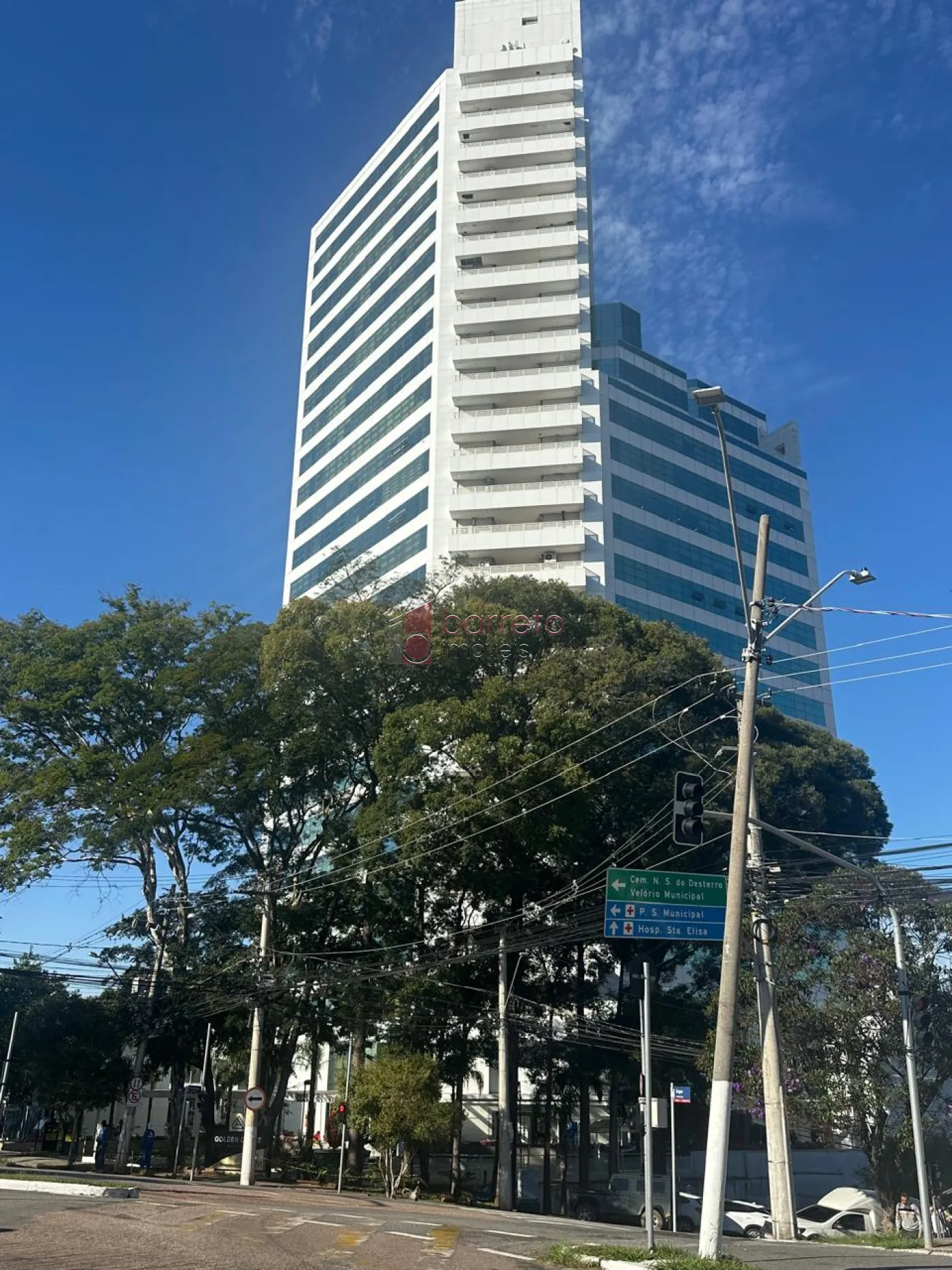 SALA COMERCIAL À VENDA NO CONDOMÍNIO GOLDEN OFFICE – JUNDIAÍ/SP