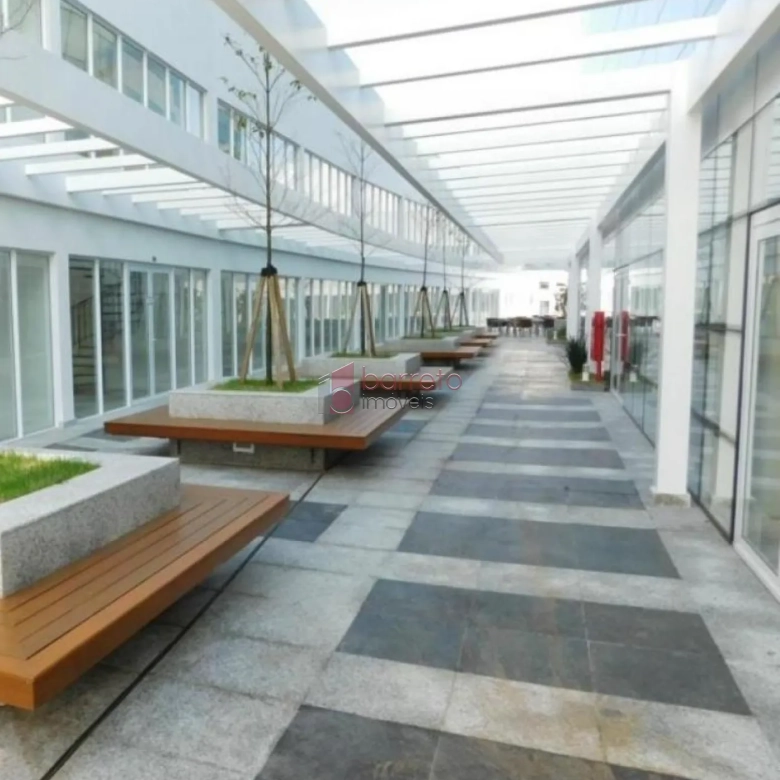 SALA COMERCIAL À VENDA NO CONDOMÍNIO GOLDEN OFFICE – JUNDIAÍ/SP