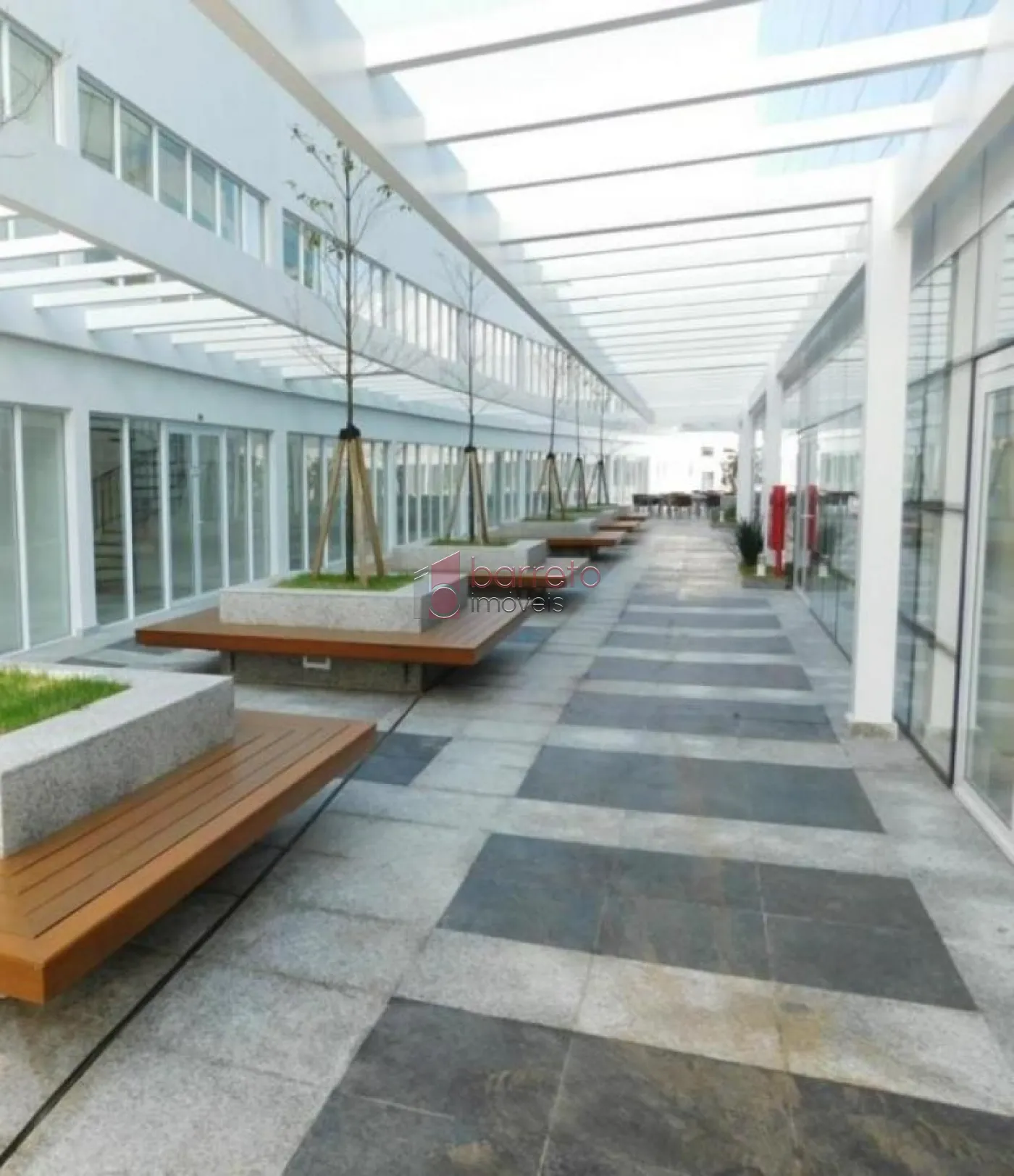SALA COMERCIAL À VENDA NO CONDOMÍNIO GOLDEN OFFICE – JUNDIAÍ/SP