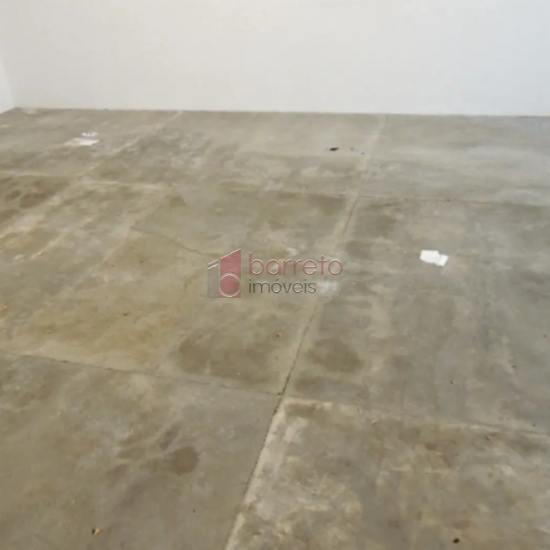 SALA/LOJA TÉRREA À VENDA NO CONDOMÍNIO GOLDEN OFFICE EM JUNDIAÍ/SP