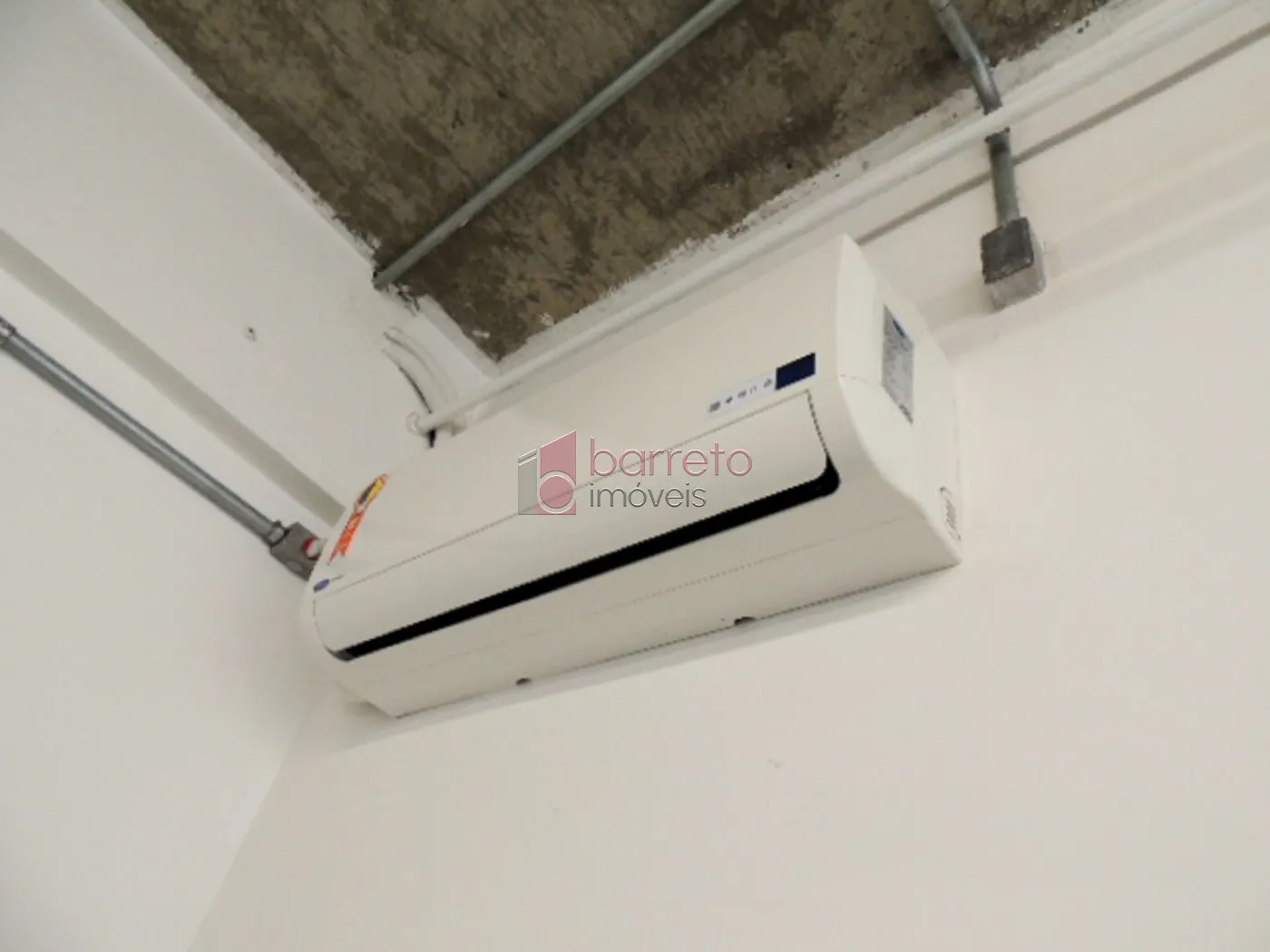 SALA/LOJA TÉRREA À VENDA NO CONDOMÍNIO GOLDEN OFFICE EM JUNDIAÍ/SP