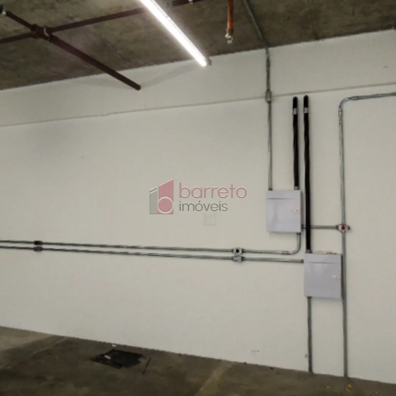 SALA/LOJA TÉRREA À VENDA NO CONDOMÍNIO GOLDEN OFFICE EM JUNDIAÍ/SP