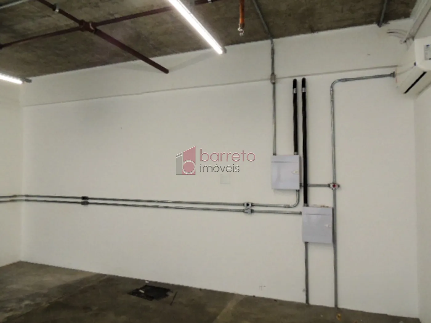 SALA/LOJA TÉRREA À VENDA NO CONDOMÍNIO GOLDEN OFFICE EM JUNDIAÍ/SP