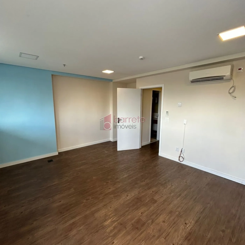 SALA COMERCIAL PARA LOCAÇÃO NO EDIFÍCIO THE ONE OFFICE TOWER NO JARDIM FLÓRIDA – JUNDIAÍ/SP