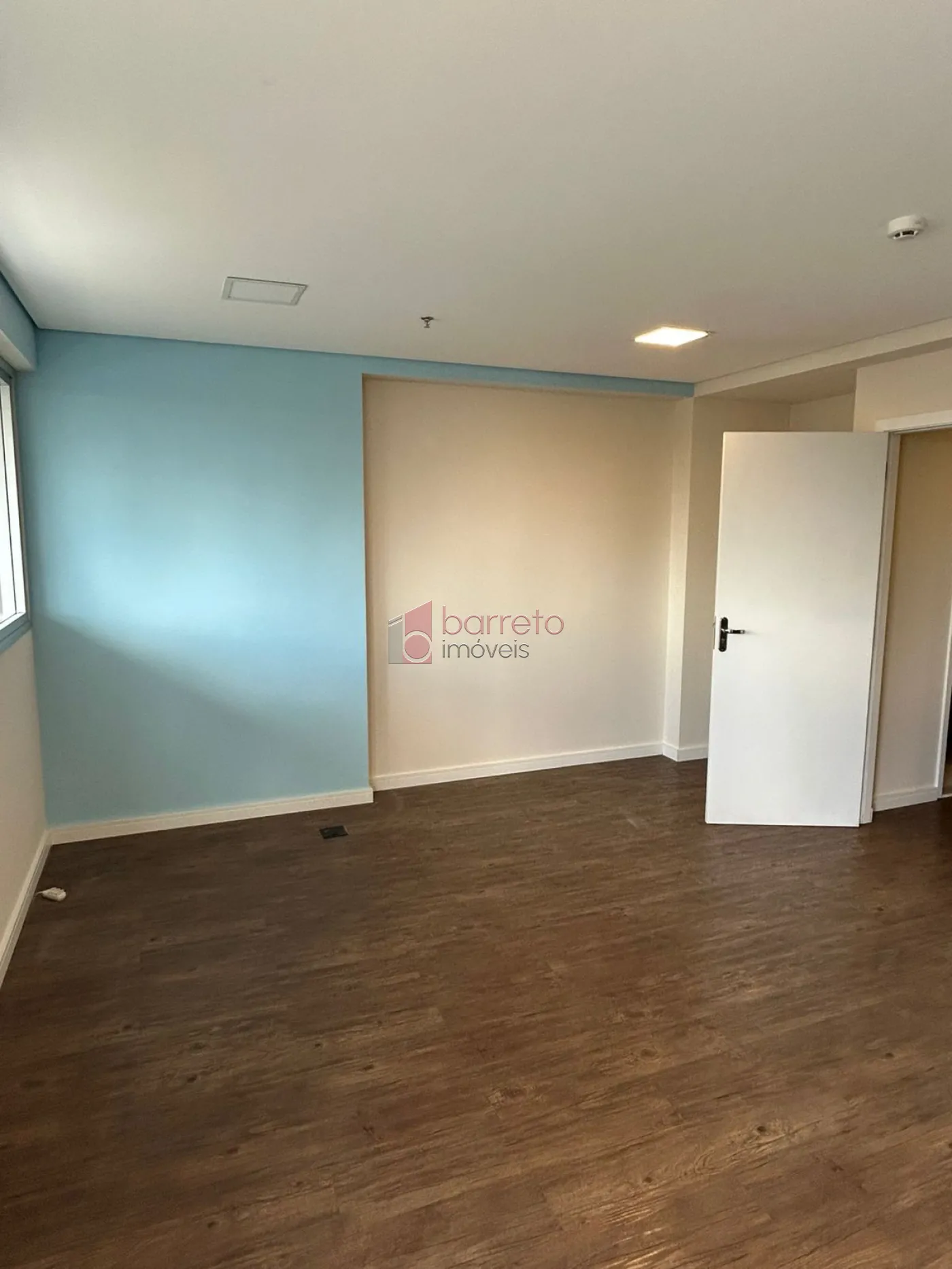 SALA COMERCIAL PARA LOCAÇÃO NO EDIFÍCIO THE ONE OFFICE TOWER NO JARDIM FLÓRIDA – JUNDIAÍ/SP