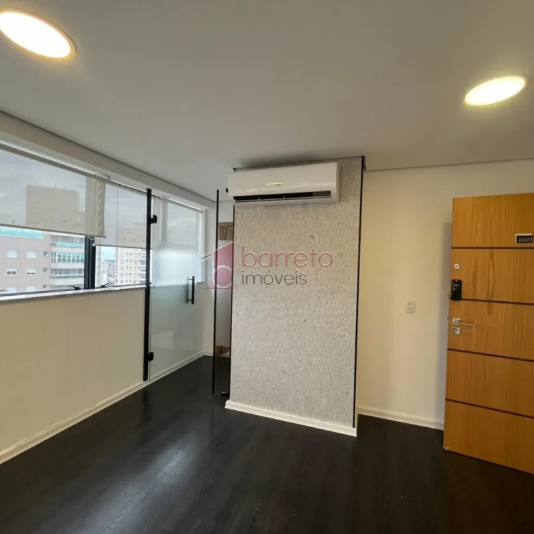 SALA COMERCIAL À VENDA NO CONDOMÍNIO UFFIZI – JUNDIAÍ/SP