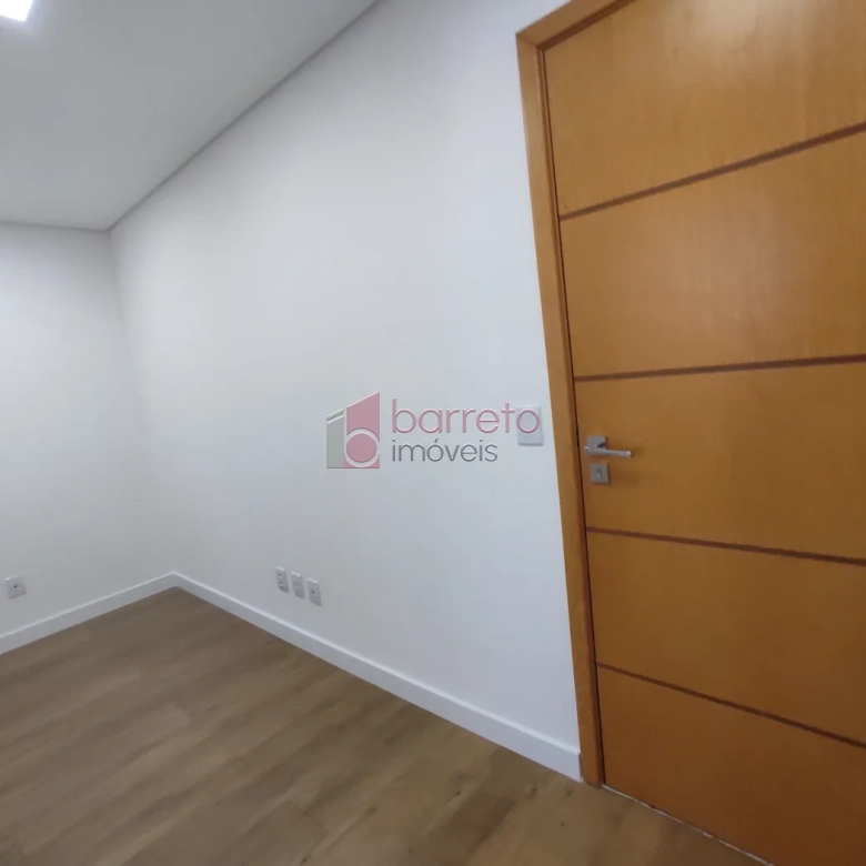 SALA COMERCIAL PARA LOCAÇÃO NO CONDOMÍNIO UFFIZI MEDICAL & BUSINESS CENTER NO CENTRO – JUNDIAÍ/SP