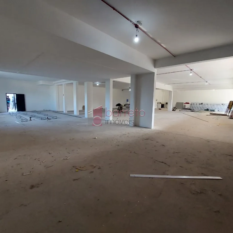 SALÃO COMERCIAL NO CONDOMÍNIO SIENA MALL NA VILA NAMBI – JUNDIAÍ/SP