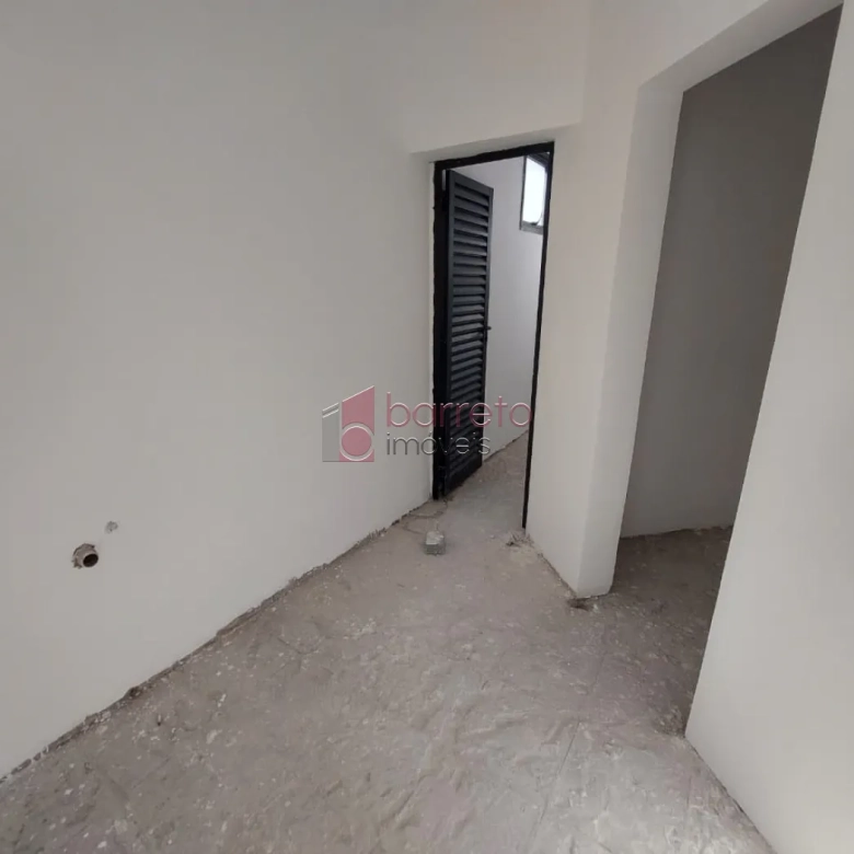 SALÃO COMERCIAL NO CONDOMÍNIO SIENA MALL NA VILA NAMBI – JUNDIAÍ/SP