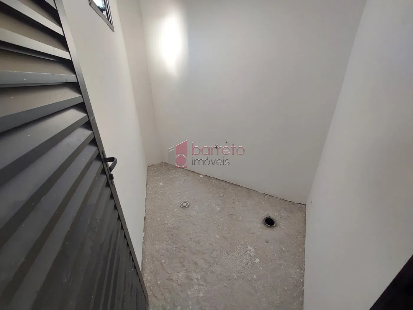 SALÃO COMERCIAL NO CONDOMÍNIO SIENA MALL NA VILA NAMBI – JUNDIAÍ/SP