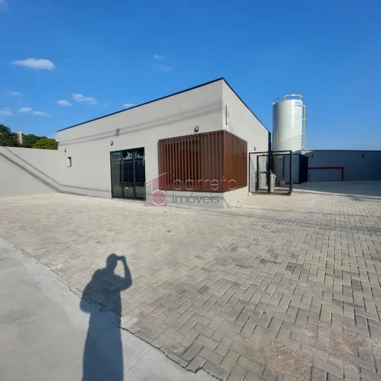 SALÃO COMERCIAL NO CONDOMÍNIO SIENA MALL NA VILA NAMBI – JUNDIAÍ/SP