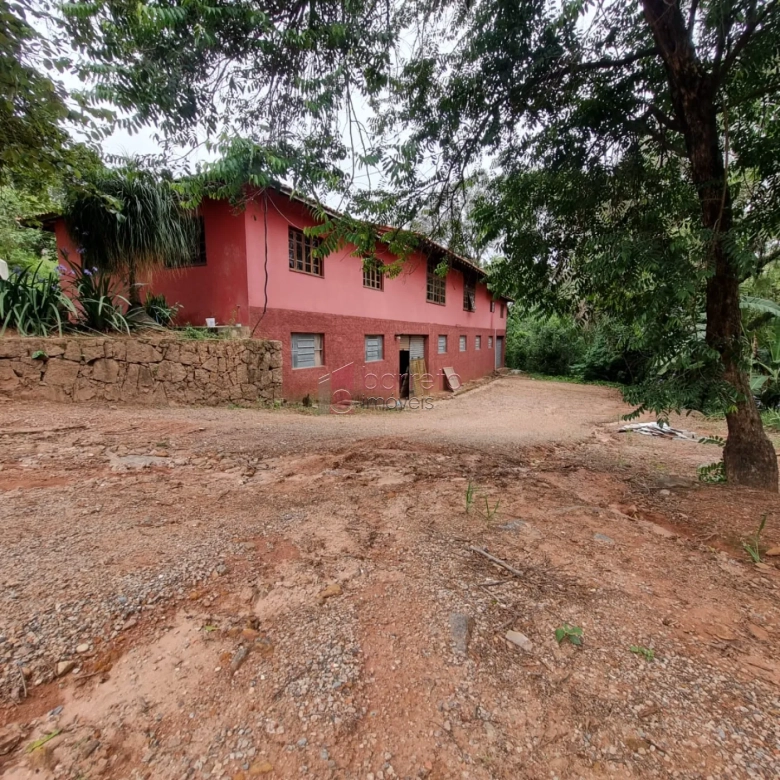 SALÃO COMERCIAL À VENDA NAS IMEDIAÇÕES DO BAIRRO ENGORDADOURO – JUNDIAÍ/SP