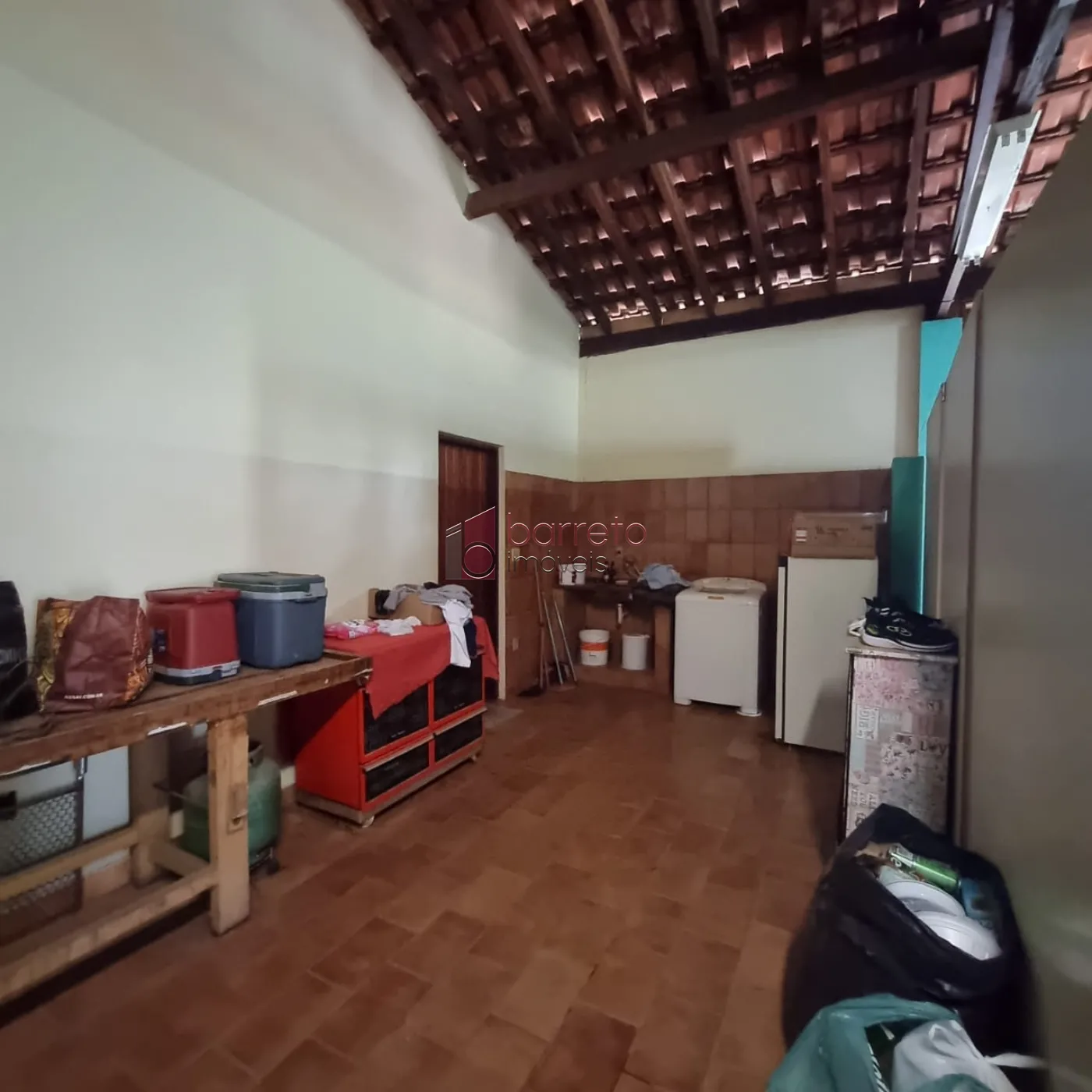 SALÃO COMERCIAL À VENDA NAS IMEDIAÇÕES DO BAIRRO ENGORDADOURO – JUNDIAÍ/SP