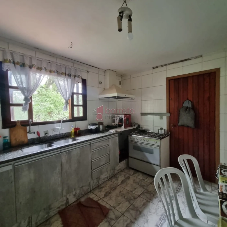 SALÃO COMERCIAL À VENDA NAS IMEDIAÇÕES DO BAIRRO ENGORDADOURO – JUNDIAÍ/SP