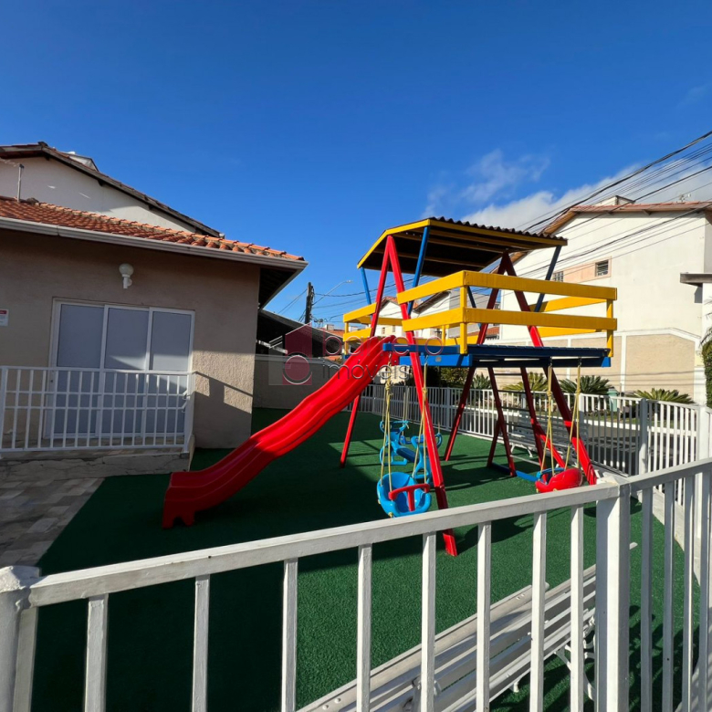 CASA À VENDA NO CONDOMÍNIO VILA RUBI EM JUNDIAÍ/SP