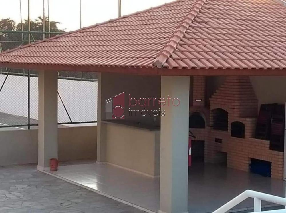 FINA COBERTURA COM VISTA PANORÂMICA À VENDA NO CONDOMÍNIO BOSQUE DOS JURITIS – BAIRRO MEDEIROS – JUNDIAÍ/SP