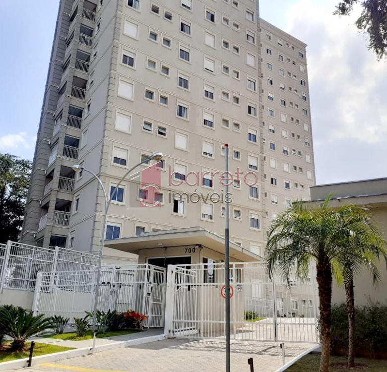FINA COBERTURA COM VISTA PANORÂMICA À VENDA NO CONDOMÍNIO BOSQUE DOS JURITIS – BAIRRO MEDEIROS – JUNDIAÍ/SP