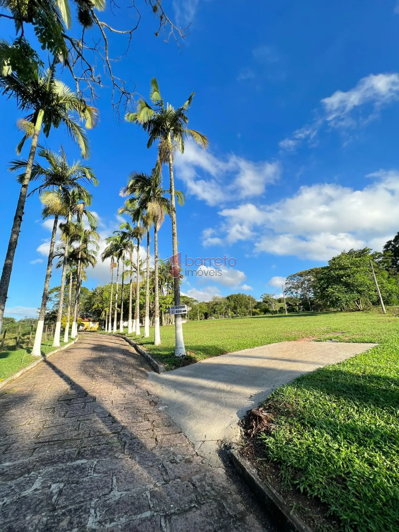 SITÍO DE 6 ALQUEIRES À VENDA NO BAIRRO CHAMPIRRA EM JUNDIAÍ/SP