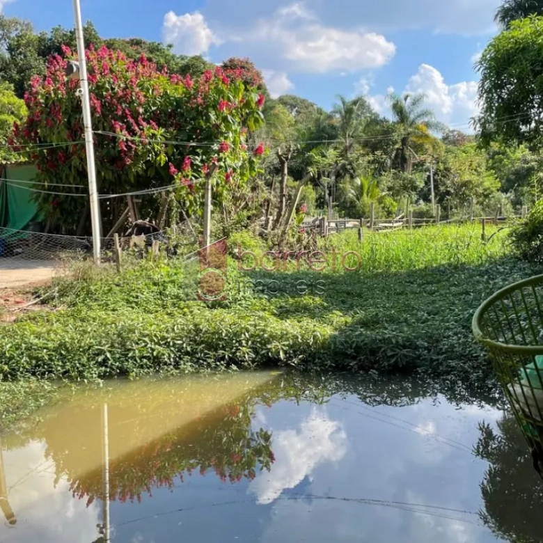 SITÍO COM 4.526 M² DE ÁREA À VENDA NO JARDIM MARAJOARA EM JUNDIAÍ/SP
