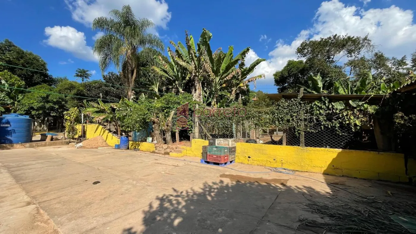 SITÍO COM 4.526 M² DE ÁREA À VENDA NO JARDIM MARAJOARA EM JUNDIAÍ/SP