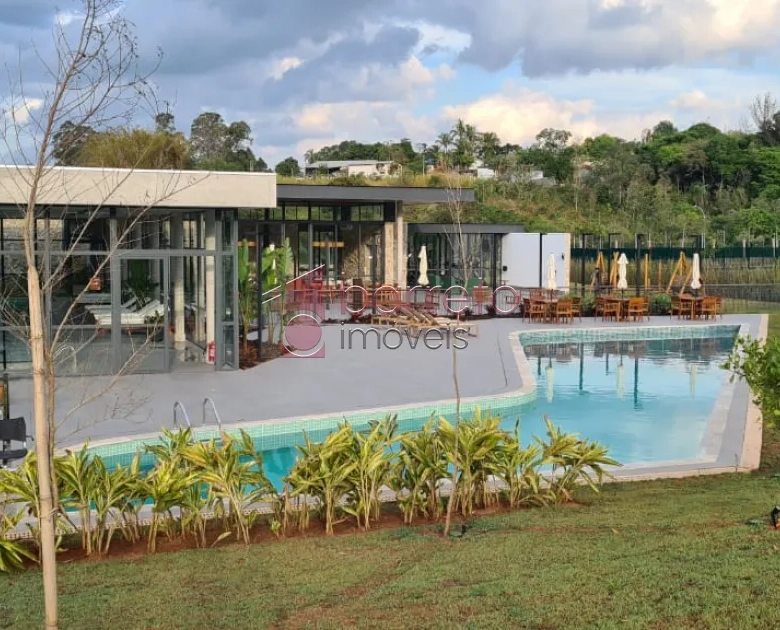 TERRENO ALTO PADRÃO À VENDA NO CONDOMÍNIO TAMBORÉ – JUNDIAÍ/SP