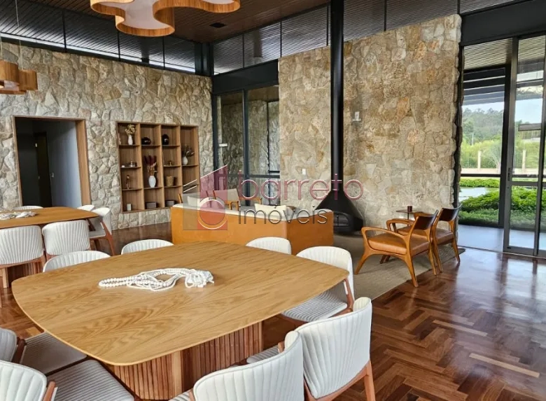 TERRENO ALTO PADRÃO À VENDA NO CONDOMÍNIO TAMBORÉ – JUNDIAÍ/SP