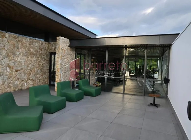TERRENO ALTO PADRÃO À VENDA NO CONDOMÍNIO TAMBORÉ – JUNDIAÍ/SP