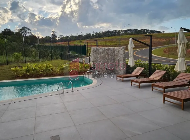 TERRENO ALTO PADRÃO À VENDA NO CONDOMÍNIO TAMBORÉ – CAXAMBU – JUNDIAÍ/SP