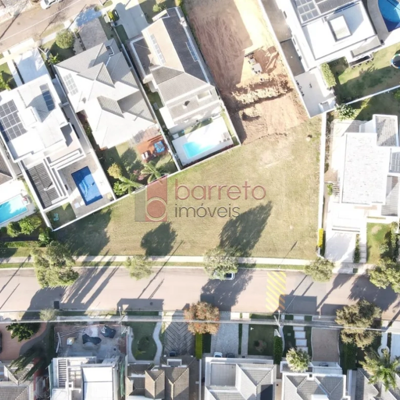 TERRENO COM 915 M² À VENDA NO CONDOMÍNIO RESERVA DA SERRA EM JUNDIAÍ/SP