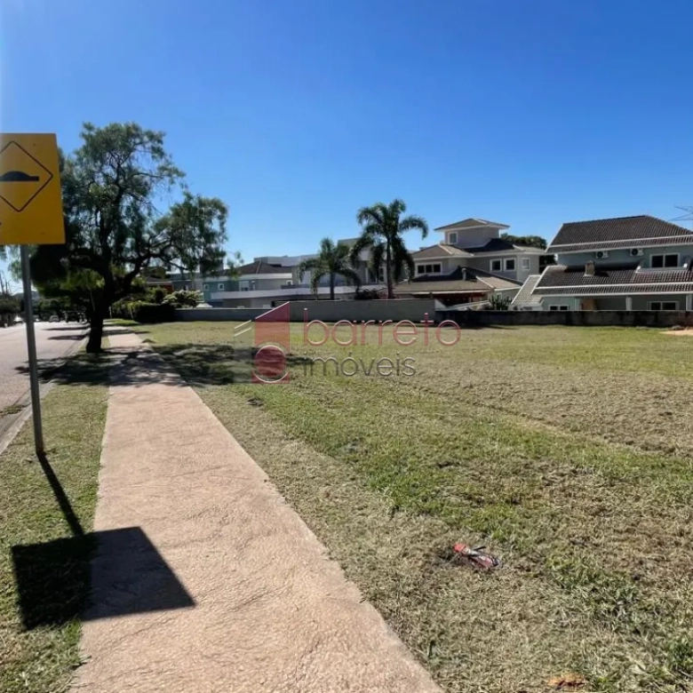 TERRENO COM 915 M² À VENDA NO CONDOMÍNIO RESERVA DA SERRA EM JUNDIAÍ/SP