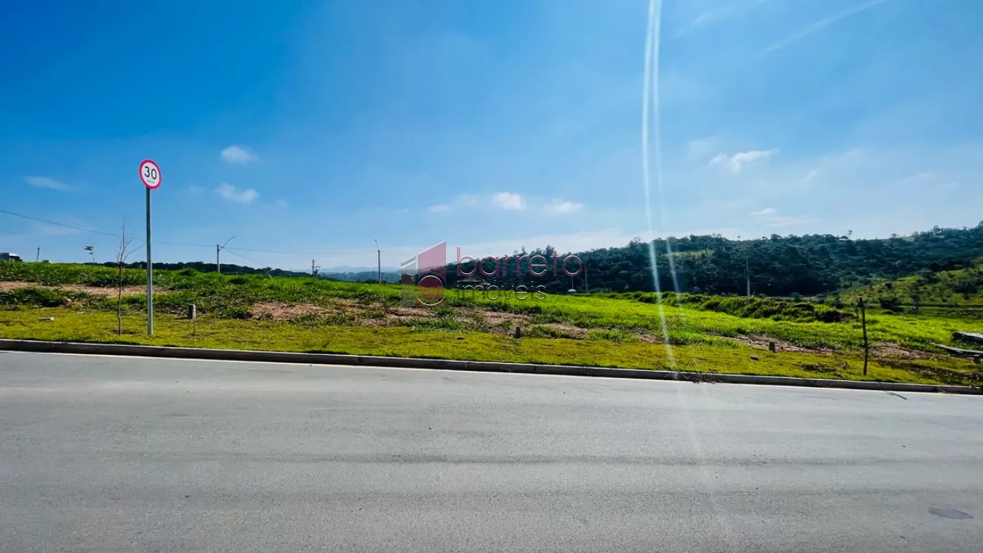 TERRENO À VENDA NO CONDOMÍNIO RESERVA DOS LAGOS NO BAIRRO CURRUPIRA EM JUNDIAÍ/SP