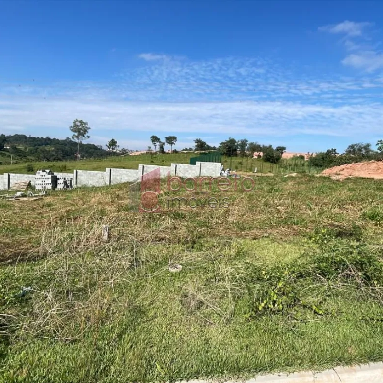 TERRENO À VENDA NO CONDOMÍNIO RESERVA DOS LAGOS NO BAIRRO CURRUPIRA EM JUNDIAÍ/SP