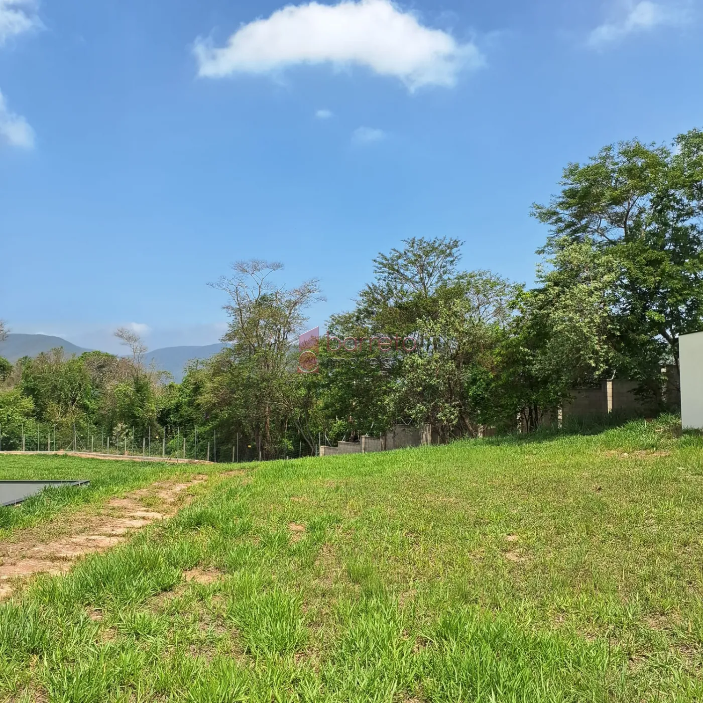 TERRENO PLANO À VENDA NO CONDOMÍNIO TERRAS DO ALVORADA – JUNDIAÍ/SP