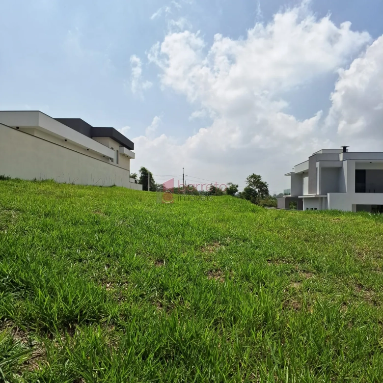 TERRENO PLANO À VENDA NO CONDOMÍNIO TERRAS DO ALVORADA – JUNDIAÍ/SP