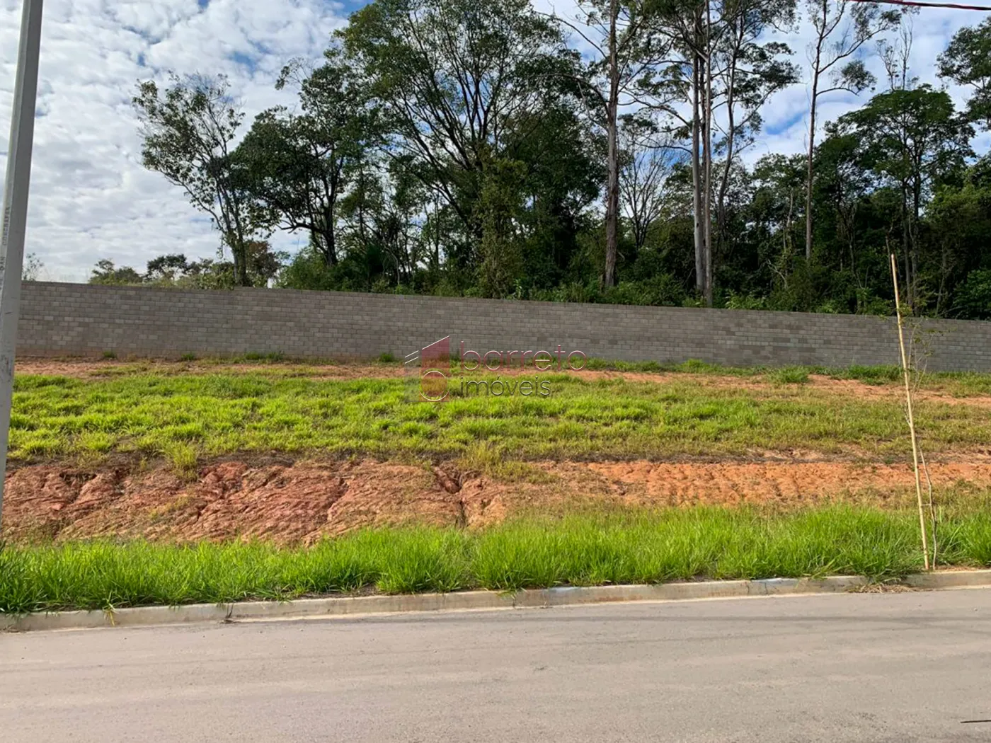 TERRENO À VENDA – RESIDENCIAL LAGO AZUL – JUNDIAÍ/SP