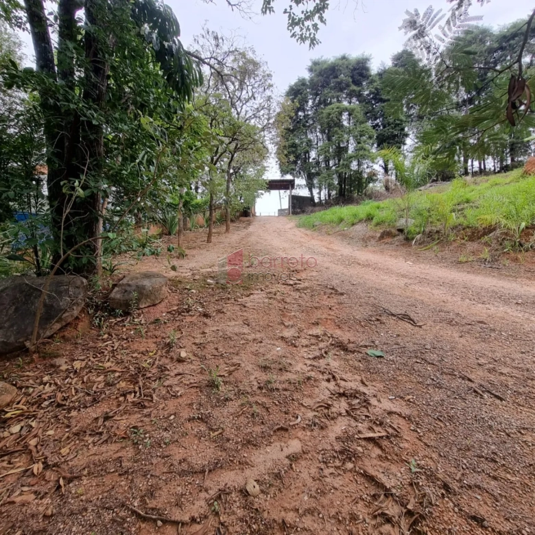 TERRENO À VENDA NAS IMEDIAÇÕES DO ENGORDADOURO EM JUNDIAÍ/SP