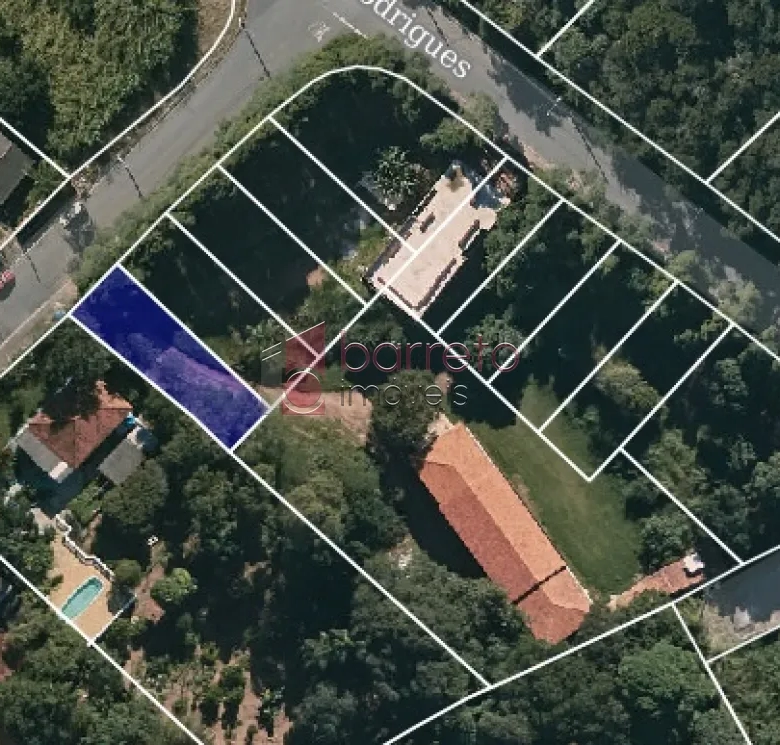 TERRENO À VENDA NAS IMEDIAÇÕES DO ENGORDADOURO EM JUNDIAÍ/SP