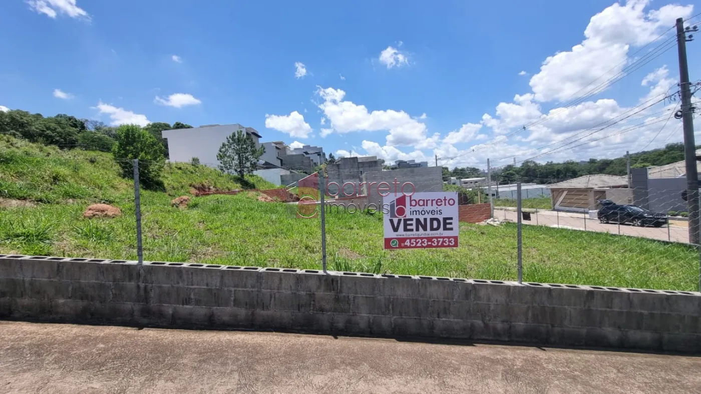 LOTE DE ESQUINA À VENDA NO LOTEAMENTO IPANEMA – JUNDIAÍ/SP