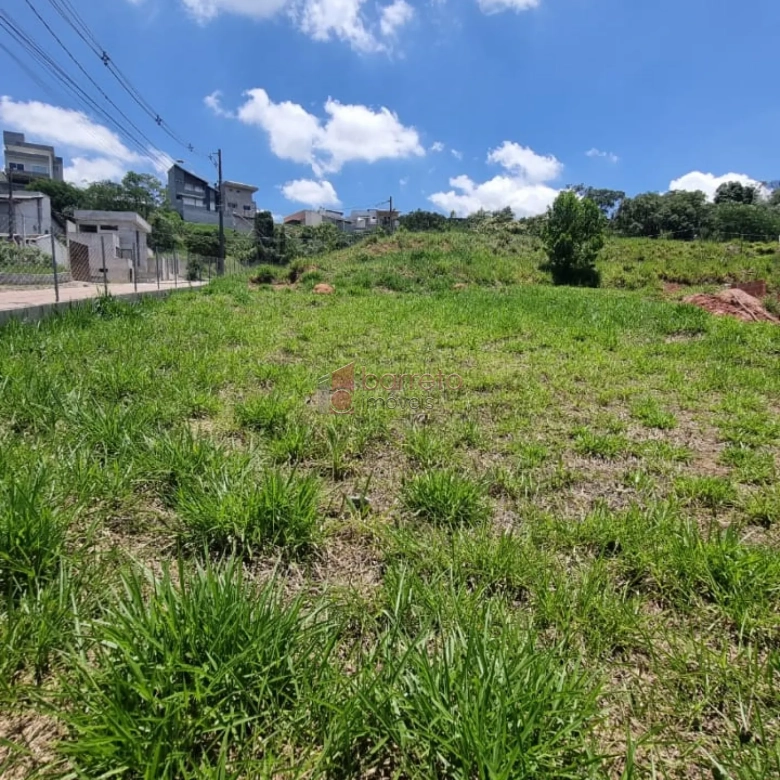 LOTE DE ESQUINA À VENDA NO LOTEAMENTO IPANEMA – JUNDIAÍ/SP